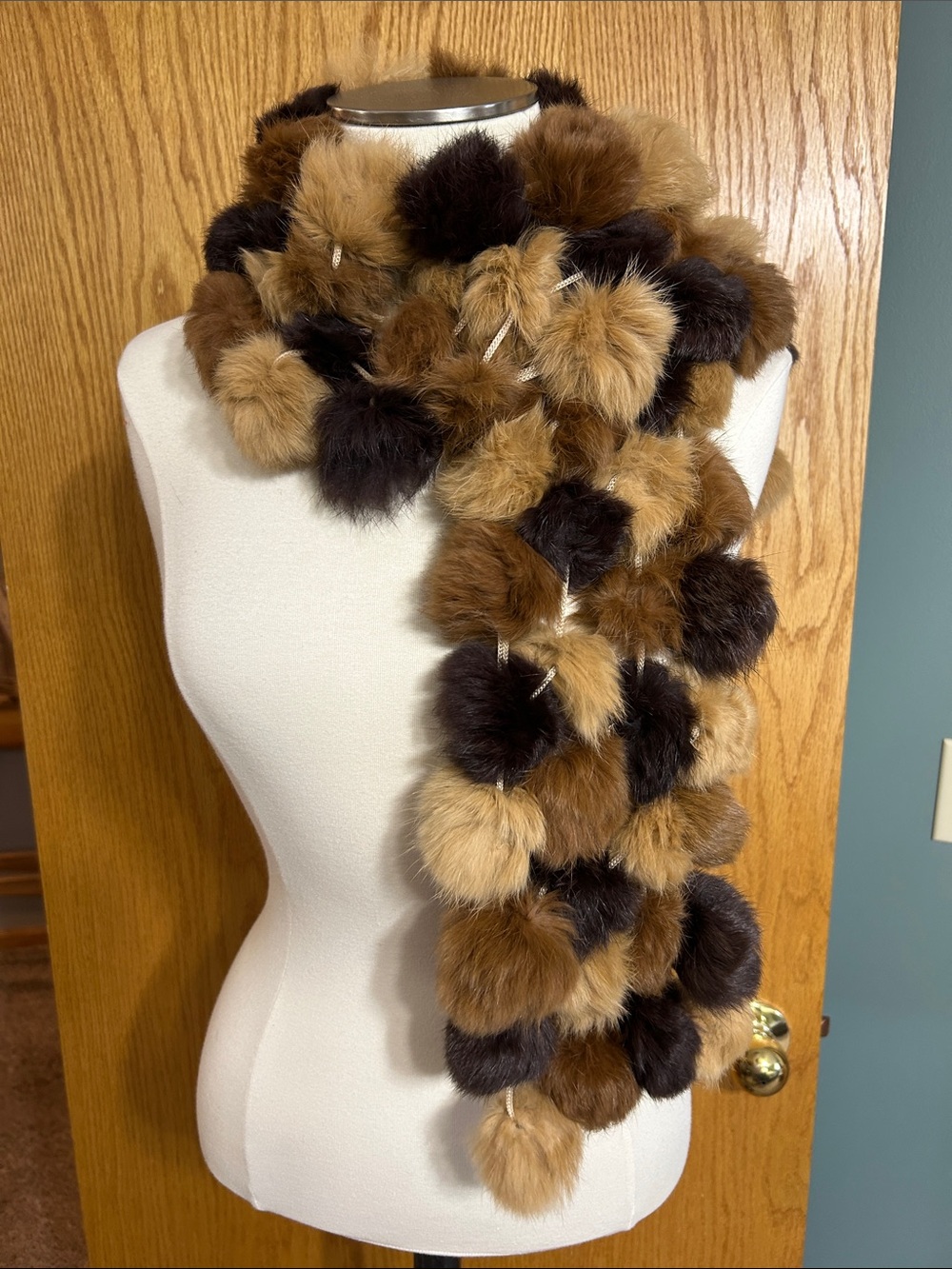 Amazing RABBIT Fur POM POMS Shades of Brown Scarf glam winter luxury mobwife